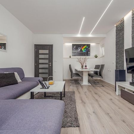 Floyd Apartment Bibinje Bagian luar foto