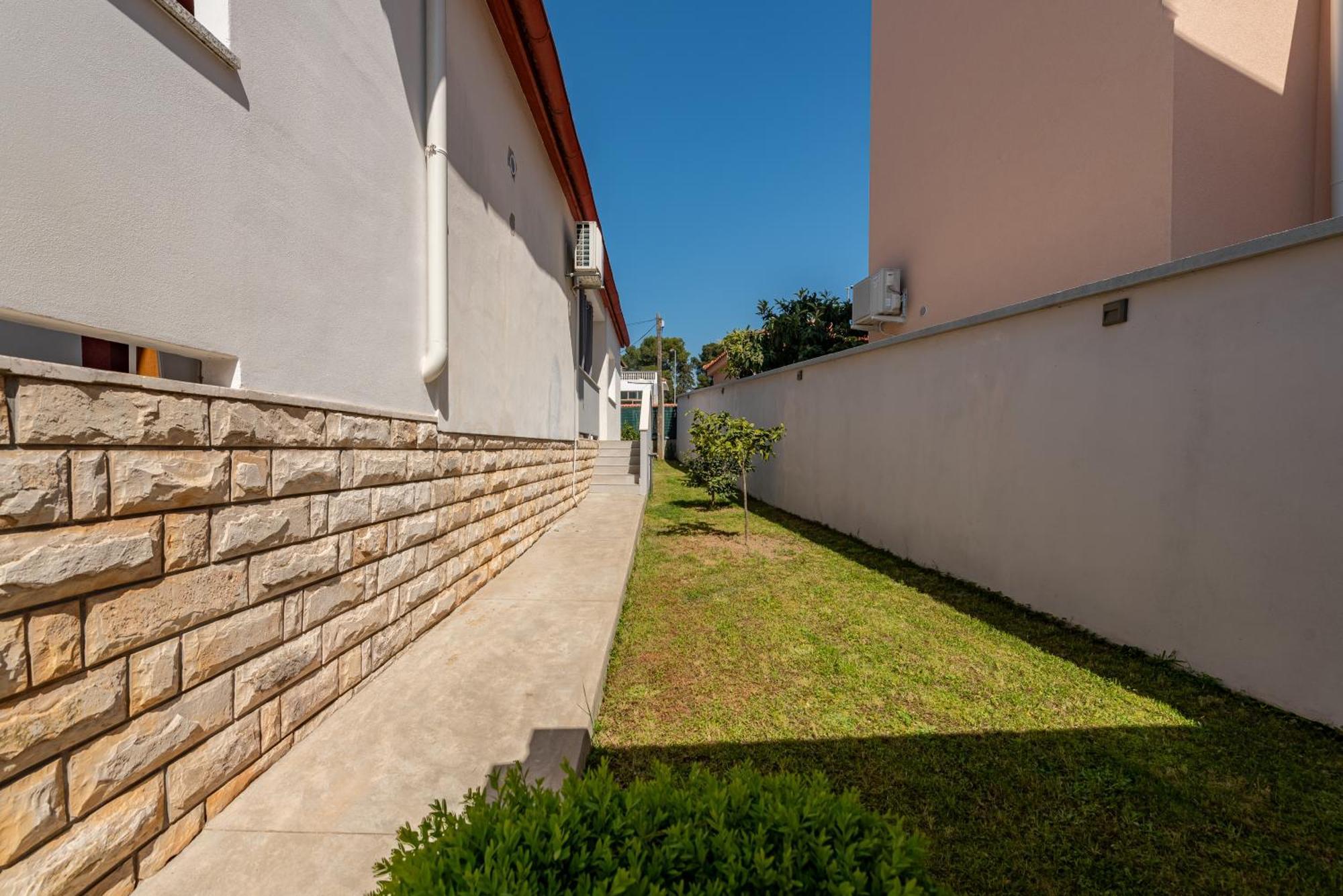 Floyd Apartment Bibinje Bagian luar foto