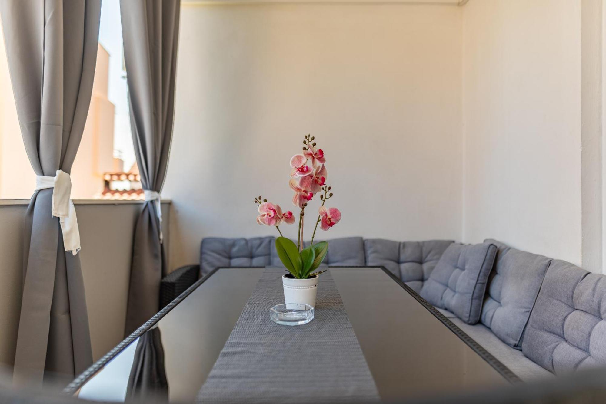Floyd Apartment Bibinje Bagian luar foto